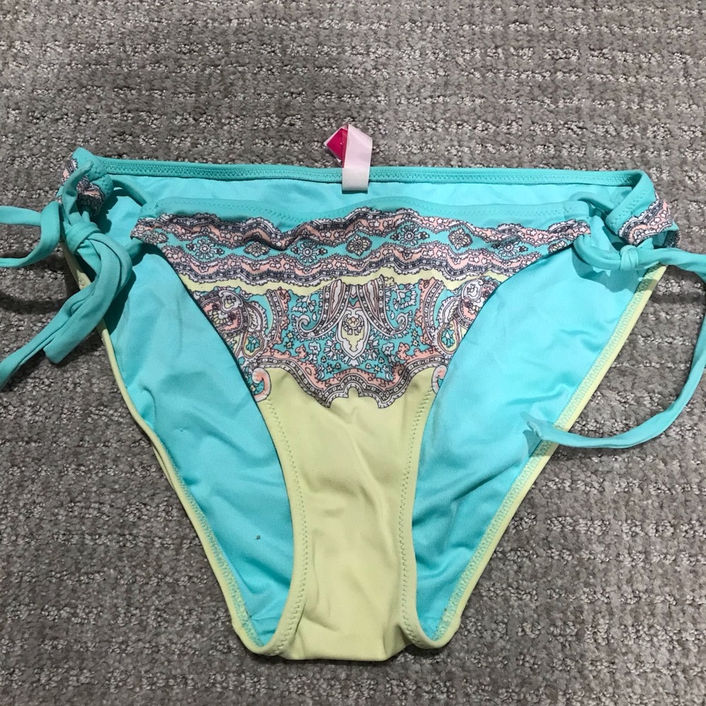 Victoria Secret bikini bottoms!